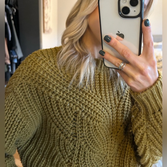 TOPSHOP sweater crop - Picture 3 of 4